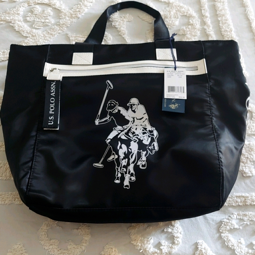 Tommy Hilfiger nylon gym bag/ tote/day bag